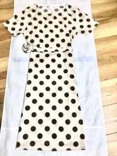 超超‼︎目玉商品・人気アイテム‼︎ベージュドット柄ワンピース『新品』希少M〜LL対応