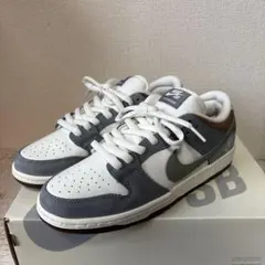 Nike SB Dunk Low ホワイト グレー