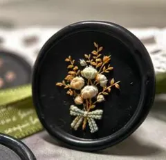 Item thumbnail for item 578c48bb-93b5-4e26-b713-a6dc6a436a25