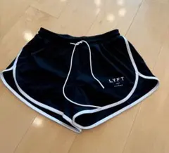 LYFT ハーフパンツ　S ブラック LYFT One Line Half Pants - Black – LÝFT