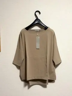 ★新品タグ付き。オペークドットクリップ 五分袖カットソー