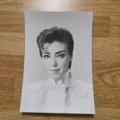 Item thumbnail for item e91a13c2-692b-4e91-b628-6c07e7cd69fd