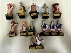 ワンピース　ガチャガチャ　フィギュア