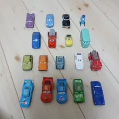 激レア トミカ カーズ ドック・ハドソン カスタムタイプゴールド