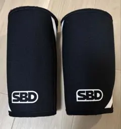 SBD Momentum ウェイトリフティングニースリーブのサムネイル