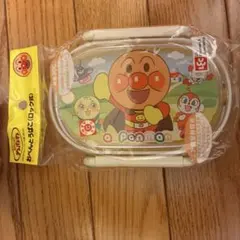 新品未使用　アンパンマン 子ども用弁当箱　中仕切り付き　ロック式　電子レンジOK