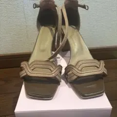 ダイアナ　サンダル