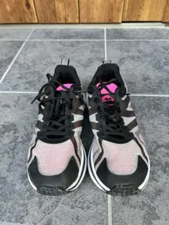 ワークマン　workman 軽量ランニングシューズ ピンク/ブラック