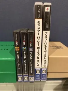 【まとめ売り】　モンハンソフト5本　3DS PSP ゲーム