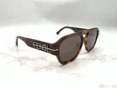 FENDI サングラス べっ甲柄 ビッグロゴ　FE 40130F 53Eのサムネイル