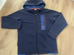 PUMA フード付きパーカー　ネイビー　160