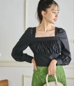 未使用フリーズマート　スクエアネック長袖トップス黒のサムネイル