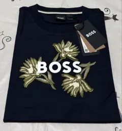 New with tags HUGO BOSS men's t-shirt Mのサムネイル