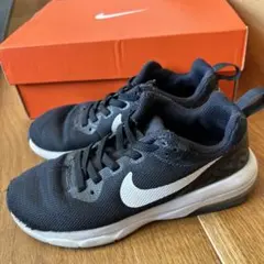 NIKE スニーカー　スリッポン　キッズ