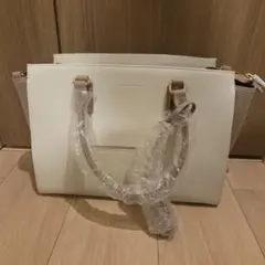 【新品未使用】Samantha Thavasa ハンドバッグ