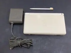F5I119◆動確済み◆ ニンテンドー DS Lite 本体 クリスタルホワイト