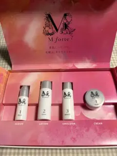 M forte スキンケア トライアルセットのサムネイル