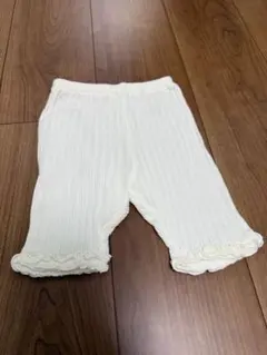 bebe ベビー リブスパッツ ホワイト フリル裾 70cmのサムネイル