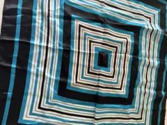 LUSH KNOT WRAP ビンテージ バンダナのサムネイル
