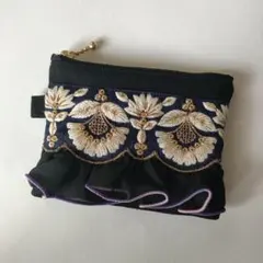 Item thumbnail for item 6d251eb1-a467-4c16-a140-a38918f420ec