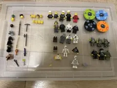 LEGOミニフィギュアとパーツセット