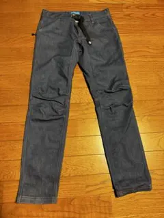 パンツ