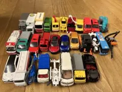 トミカ まとめ売り 16台 - メルカリ