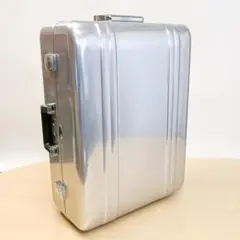 Item thumbnail for item 6d70aa6f-dda4-498b-9cd9-43538597d3fe