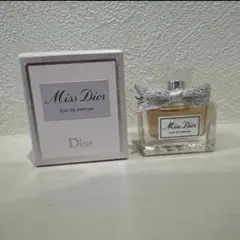 Miss Dior Eau de Parfum 香水 5ml