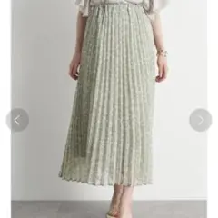 アースミュージック&エコロジー　ロングスカート　プリーツスカート