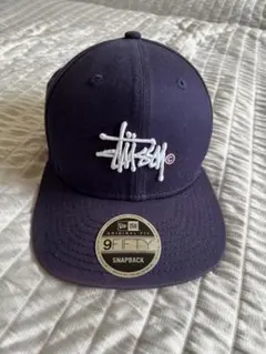 Stussy 9FIFTY ネイビー スナップバックキャップ