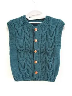 ダークグリーン ケーブル編み キッズベスト