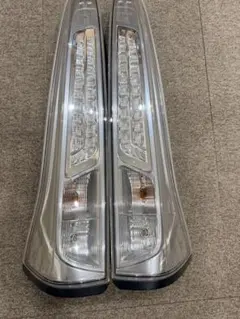 美品 正真正銘 FL5 テールレンズ 美品 正真正銘 FL5 テールレンズ 2025年最新】テールランプレンズの