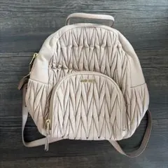 miu miu マテラッセ レザー リュック カメオ　ピンクのサムネイル