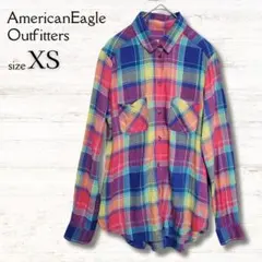 アメリカンイーグルアウトフィッターズ 長袖シャツ チェック 赤青 XS 薄手のサムネイル