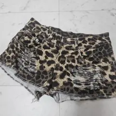 【11/20迄期間限定値下げ】ヒョウ柄ショートパンツ XS