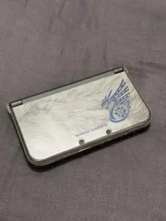 【極美品】New Nintendo 3DS LL モンスターハンター4G