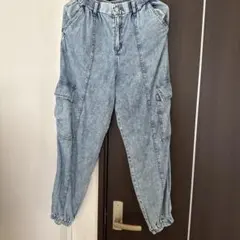 ライトブルー カーゴデニムパンツ