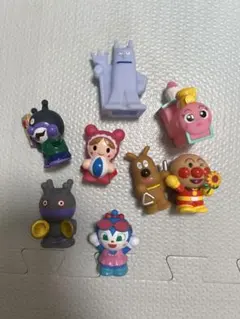 アンパンマン フィギュアセット 8体