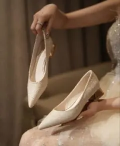 グリッター ベージュ ポインテッドトゥパンプス　【結婚式・パーティー・お呼ばれ】