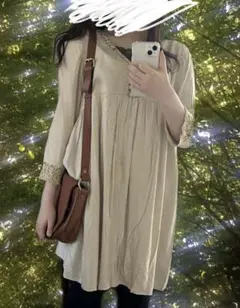 森ガール　ビーズ飾りのついたチュニック