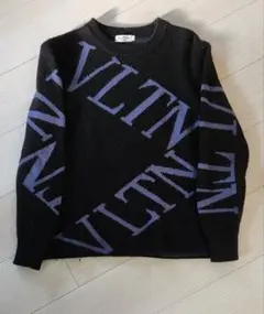 VALENTINO フルーツビジュー ショートスリーブケーブルニット VALENTINO フルーツビジュー ショートスリーブケーブルニット - メルカリ