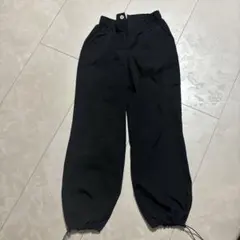 シーイン　SHEIN カーゴパンツ　ブラック　Sサイズ