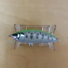 渓流用ハンドメイドミ狂喜ミノー50Sグリーンラメヤマメのサムネイル