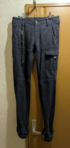 Item thumbnail for item 99f90e8a-711d-4e5e-828a-e21d1f54c192