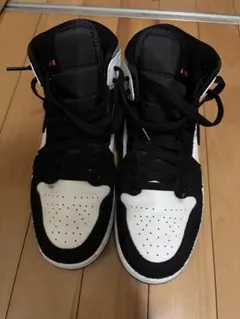 Air Jordan ハイカットスニーカー ホワイト/ブラック/パープル