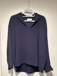 UNITED ARROWS ネイビー Vネック長袖シャツ