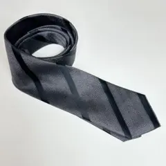【美品】LES MUES グレー×ブラック☆ストライプネクタイ