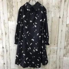 アースミュージックアンドエコロジー　ワンピース　ネイビー　花柄　大きめ　長袖