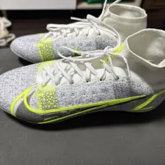 2026年最新】マーキュリアルスーパーフライ4の人気アイテム - メルカリ